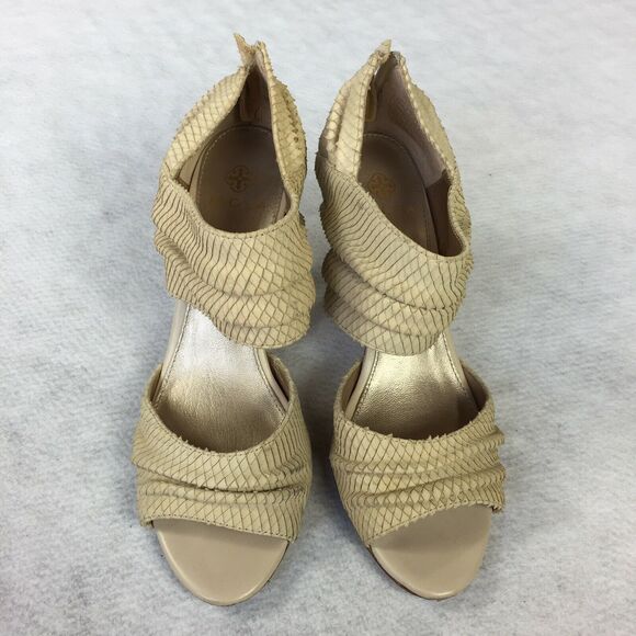 Isola Open Toe High Heels Size 7.5 Womens Cream Ankle Cuff Bootie Snake Textured - Picture 3 of 12